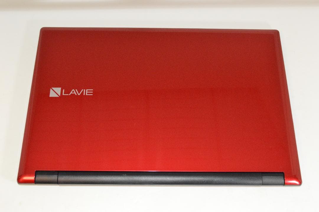 レッドLAVIE第8世代Corei7/32G/SSD1TB/新品バッテリー