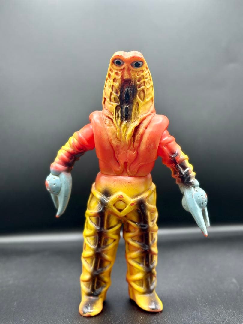 当時物　ゴドラ星人　マルサン製　ウルトラマン　円谷プロ　ソフビ　ブルマァク