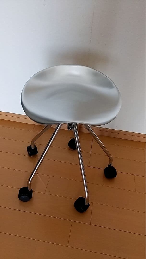 AMAT社　JAMAICA STOOL