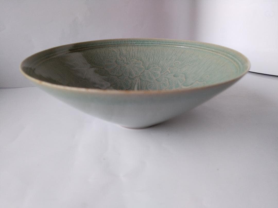 金福漢 漢青 高麗 高麗青磁 青磁器 共箱 栞 茶道具 茶器 茶碗 美品 です。