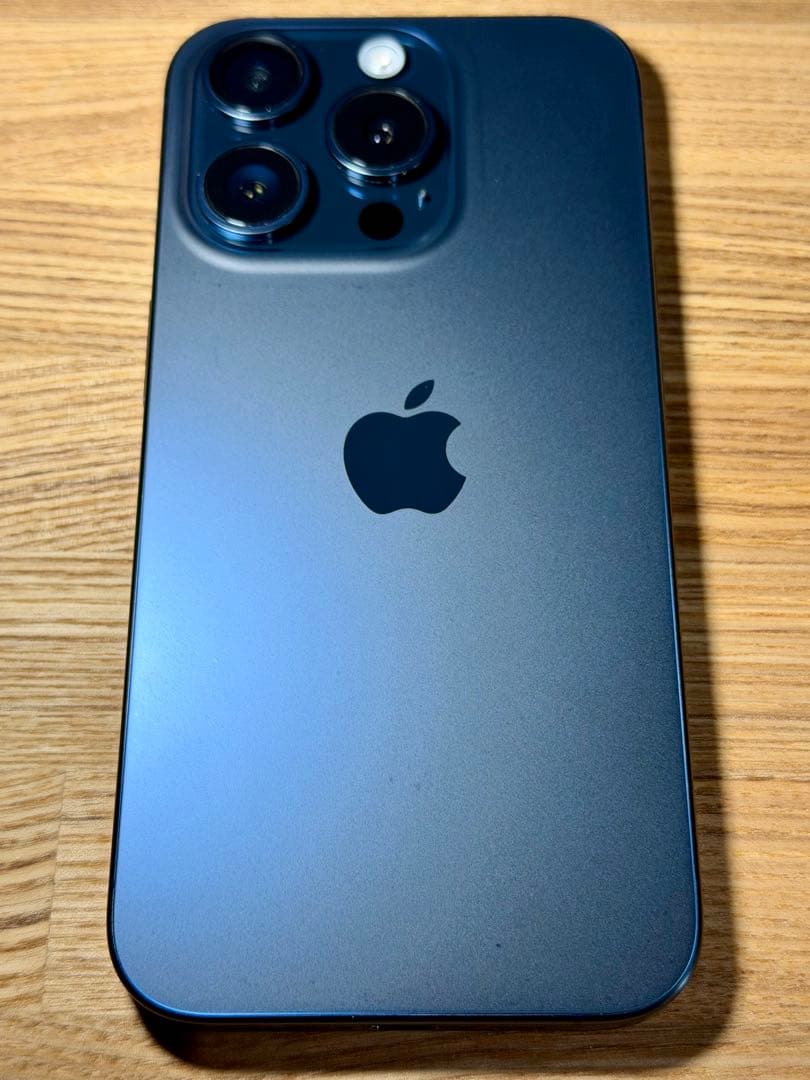 iPhone15 Pro 256GB (SIMフリー) ブルーチタニウム　美品