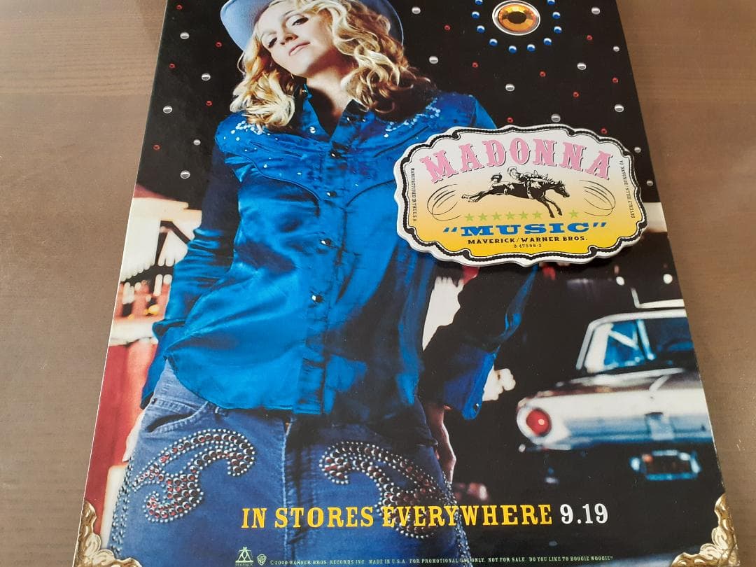 マドンナ　MUSIC　2000年 US製 宣伝用 ディスプレイスタンド