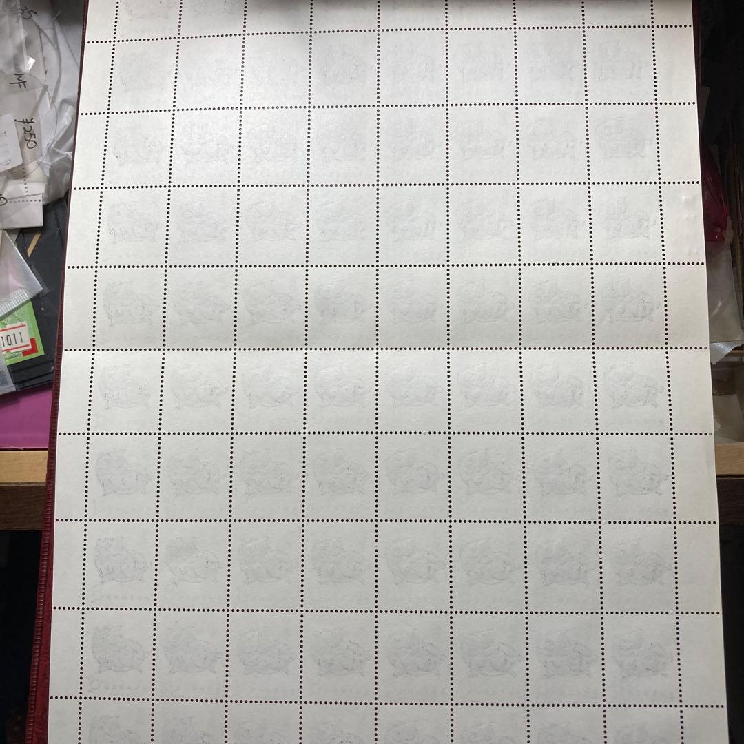 中国切手　年賀豚80面シート大版　状態概ね良好