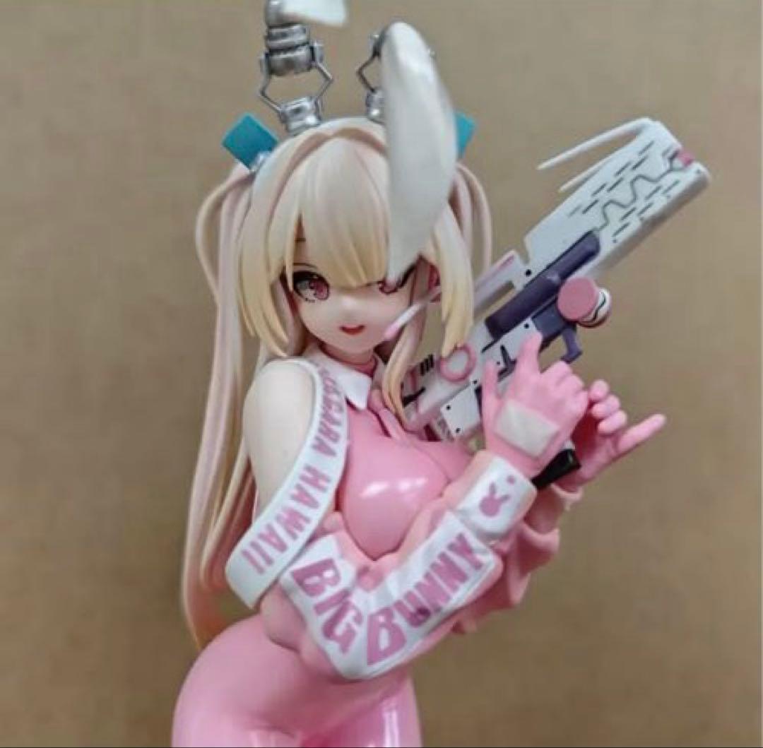 Super Bunny 1/6 完成品フィギュア
