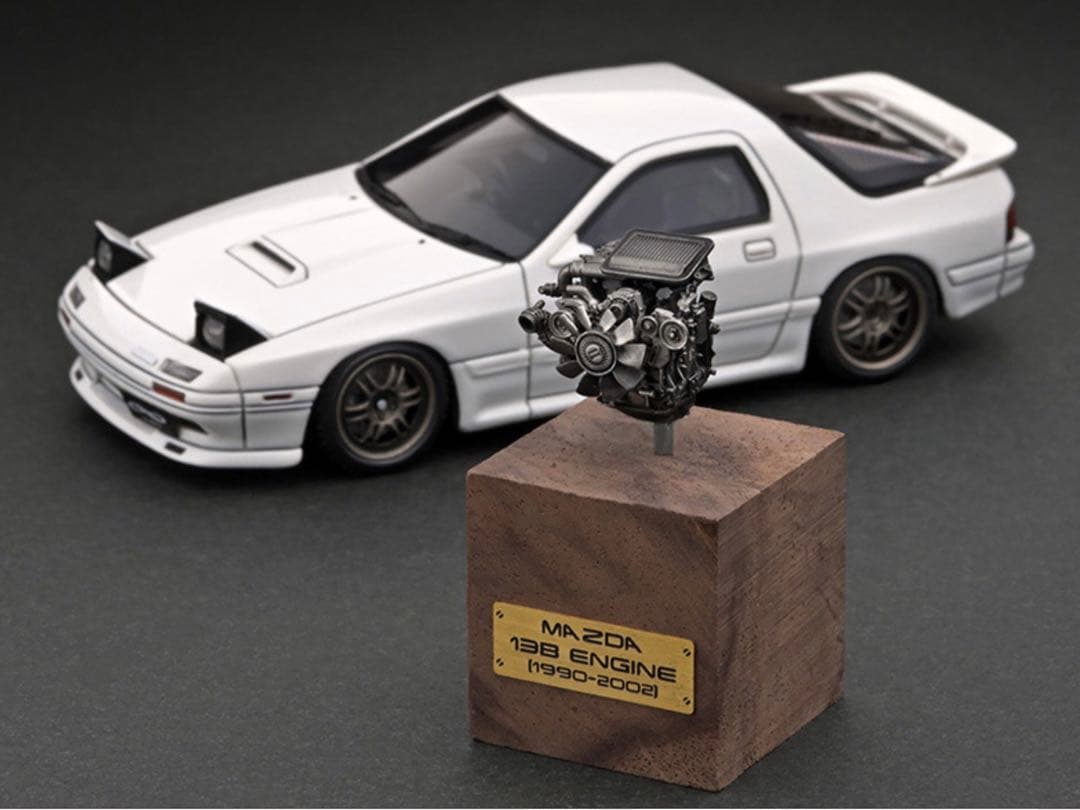 イグニッションモデル IG2944 1/43 RX-7 アンフィニ エンジン付き