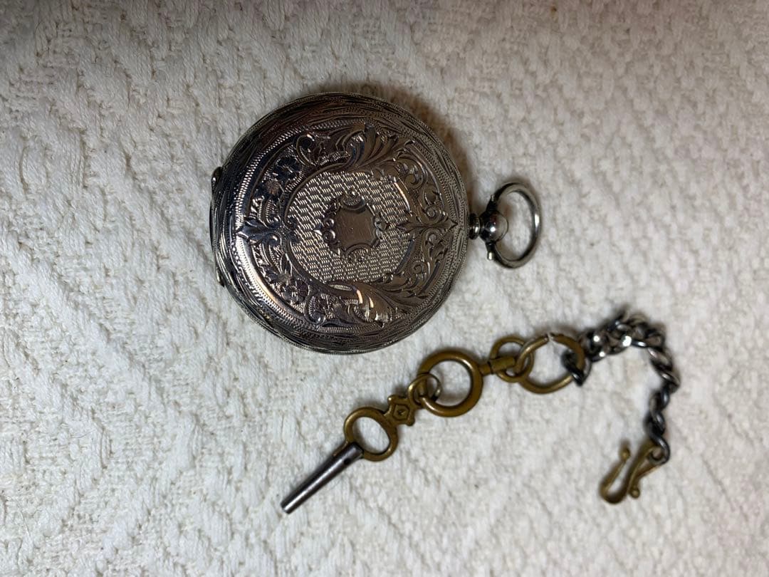 純銀　アンティーク懐中時計