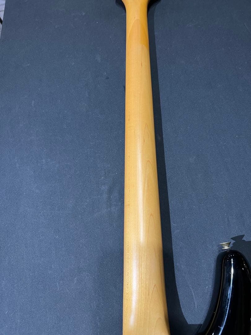 ヤマハ　motionB made in japan red burst