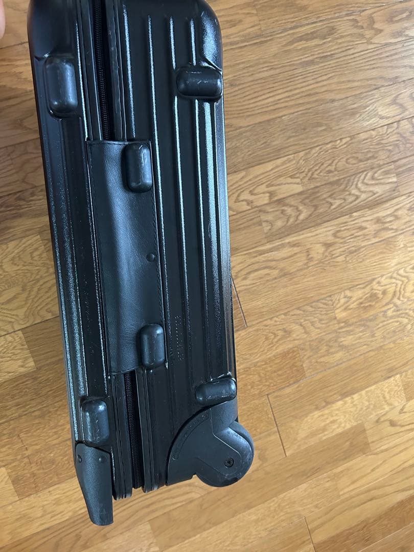 RIMOWA リモワ サルサ 35L マットブラック 機内持ち込みサイズ