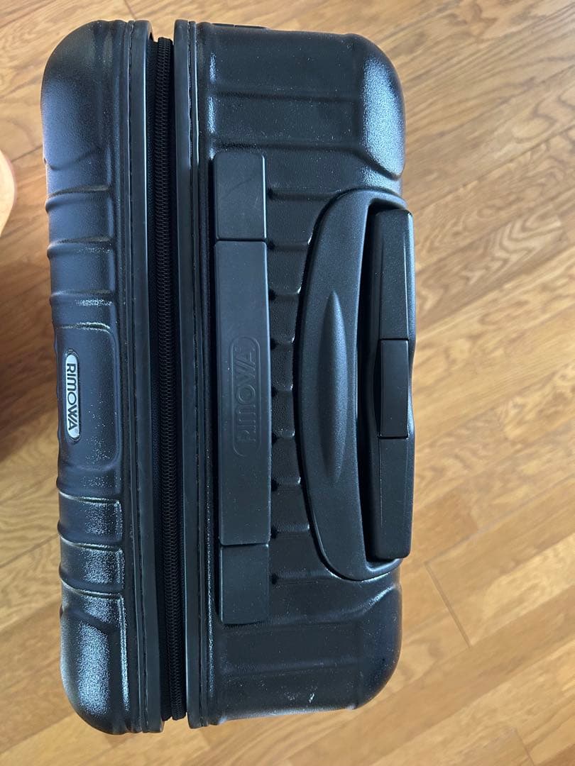 RIMOWA リモワ サルサ 35L マットブラック 機内持ち込みサイズ