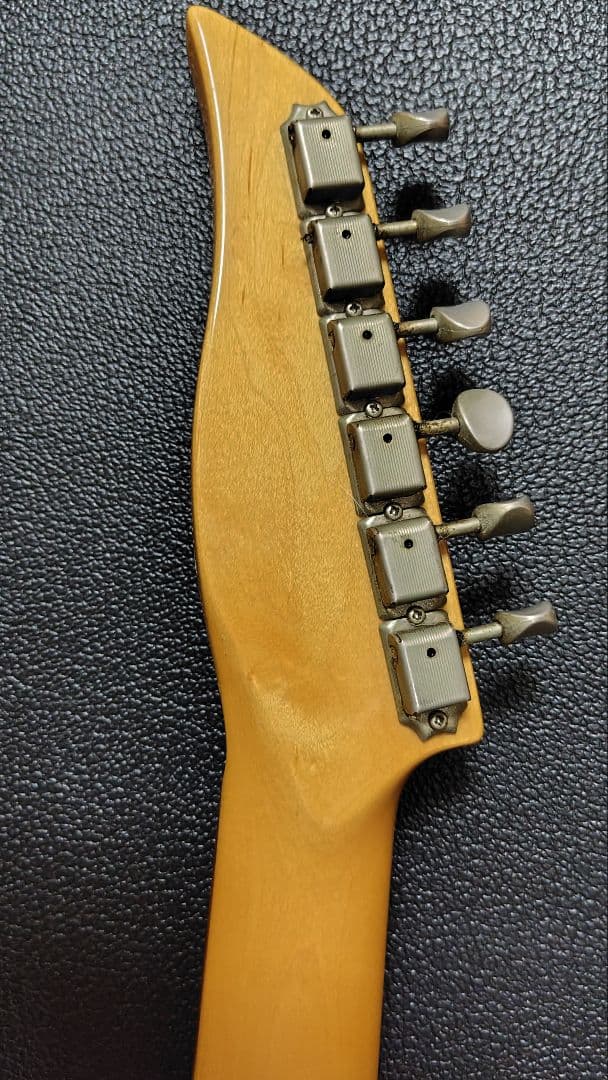 トーカイ。タルボエレキギター中古ジャンク