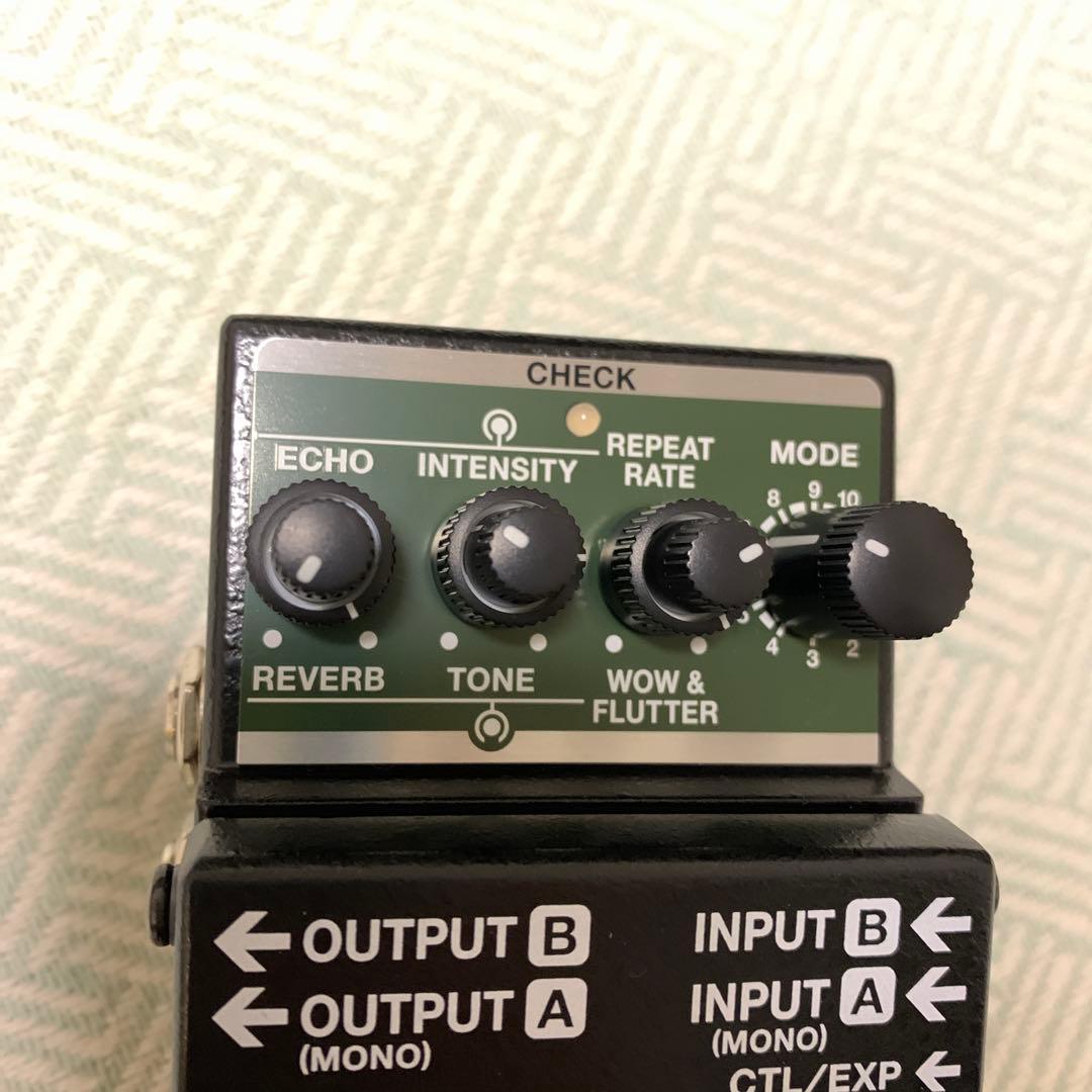 美品　BOSS Space Echo RE-2 ギターエフェクター