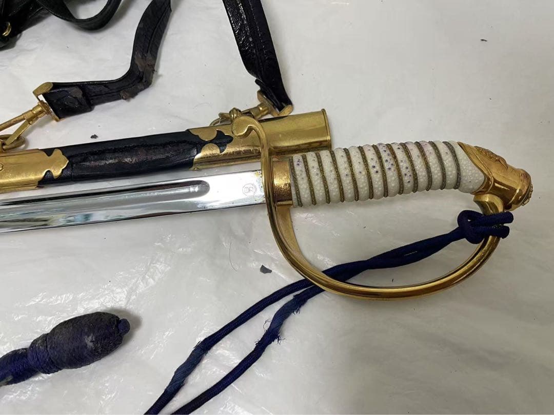 旧日本軍　模造刀　 軍刀　サーベル　 指揮刀 剣帯セット