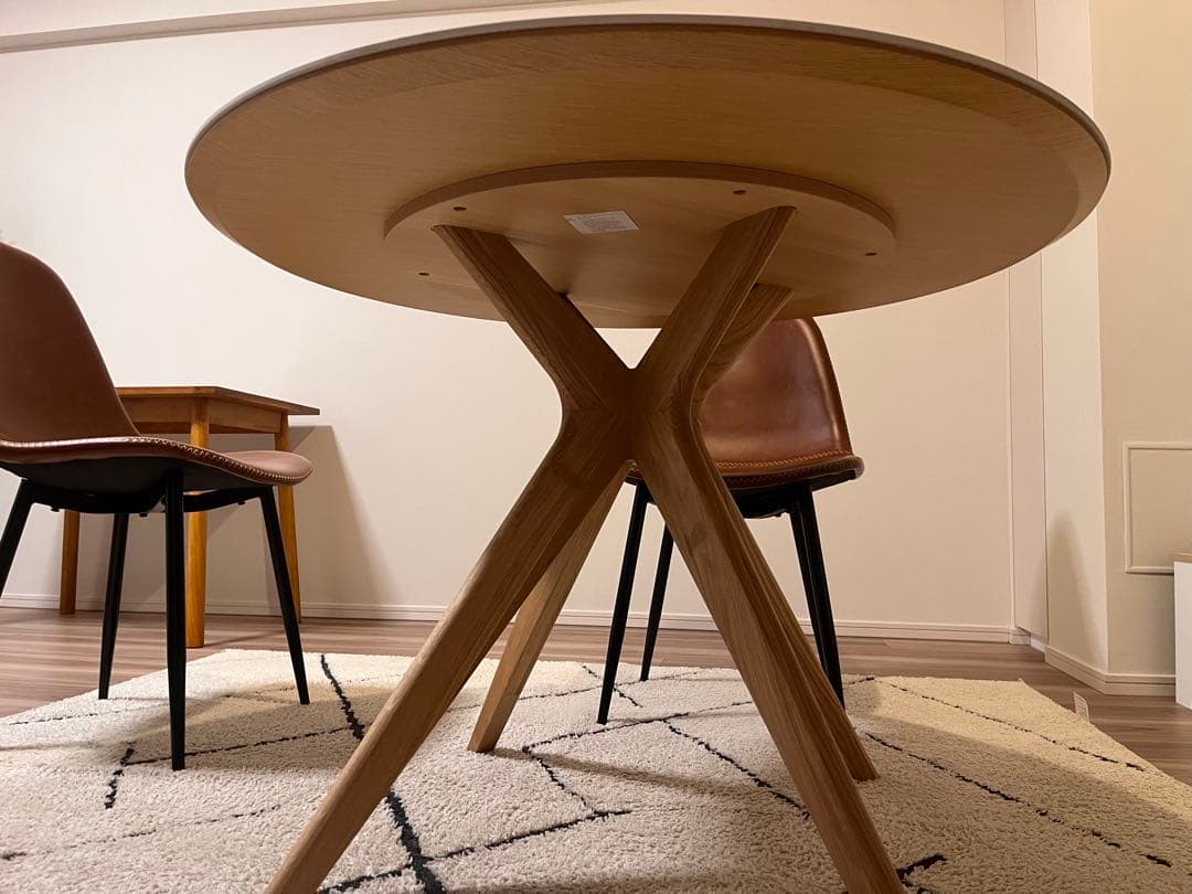 foranew円形ホワイトダイニングテーブル