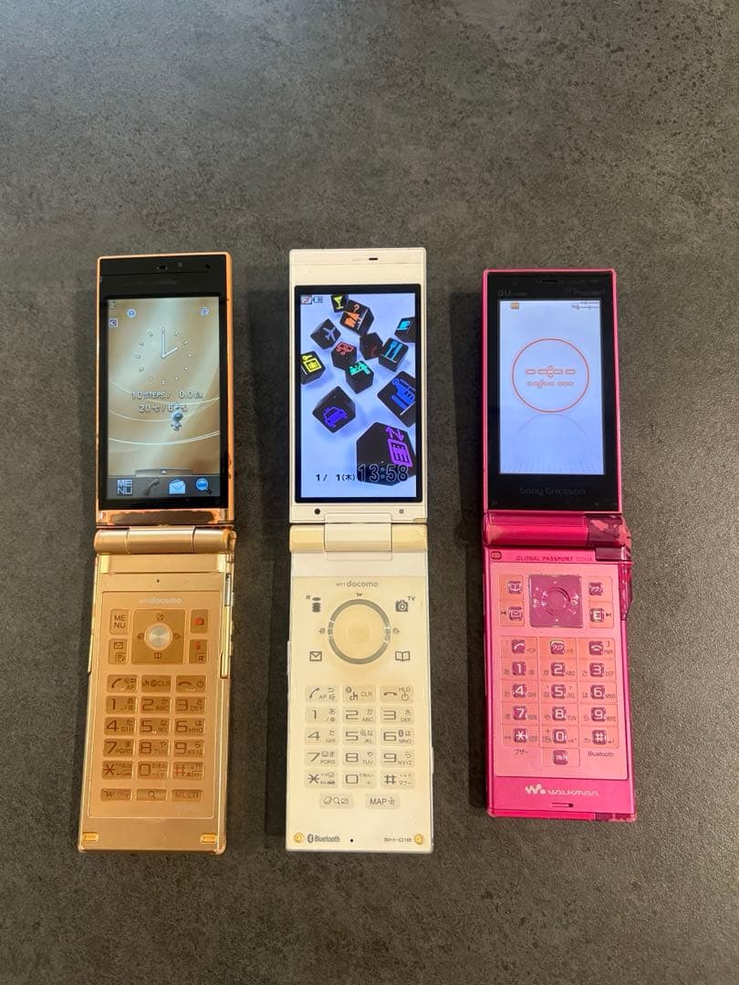 docomo au ガラケー パカパカまとめ売り