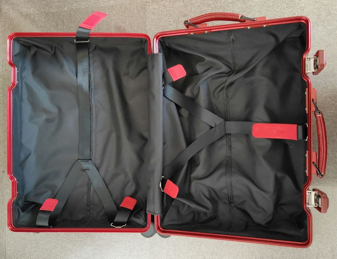 イノベーター Sサイズ INV1811 機内持ち込み 36L