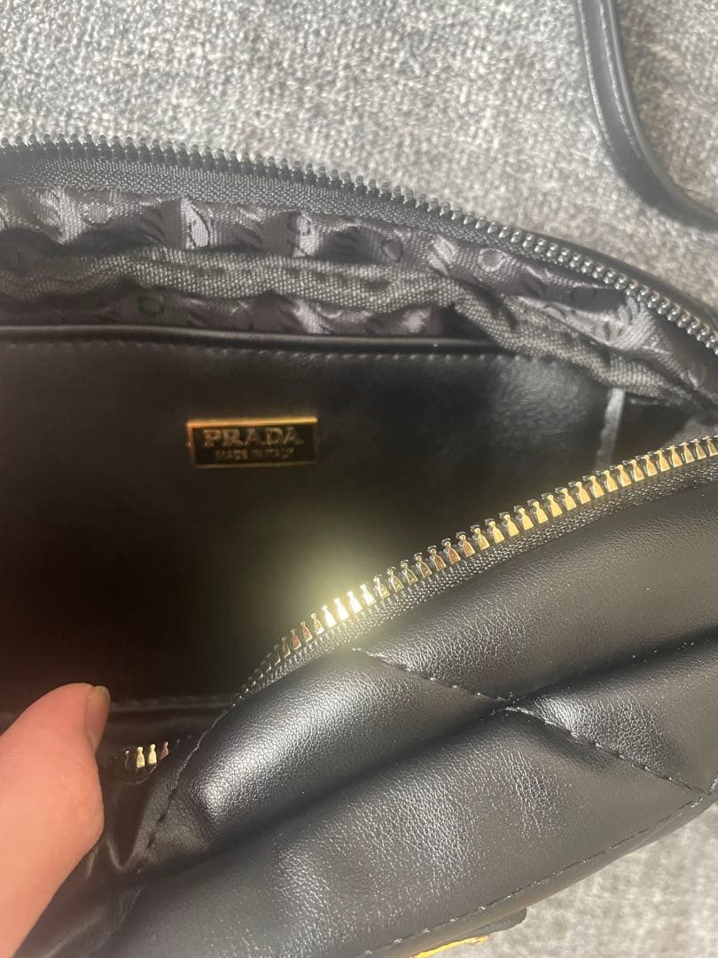 PRADA キルティング 2way ショルダーバッグ ノベルティ 即日発送