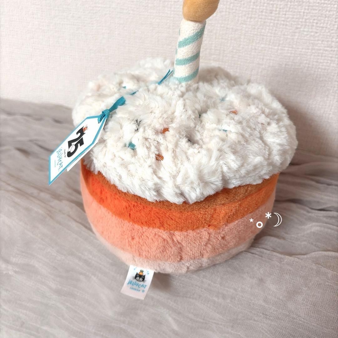 ジェリーキャット 25周年ケーキ ぬいぐるみ