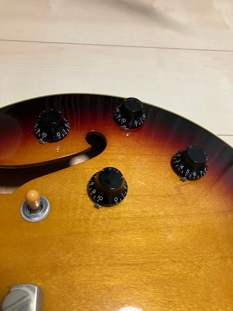 VG KTR-ES STD VS セミアコースティックギター エレキギター 中古