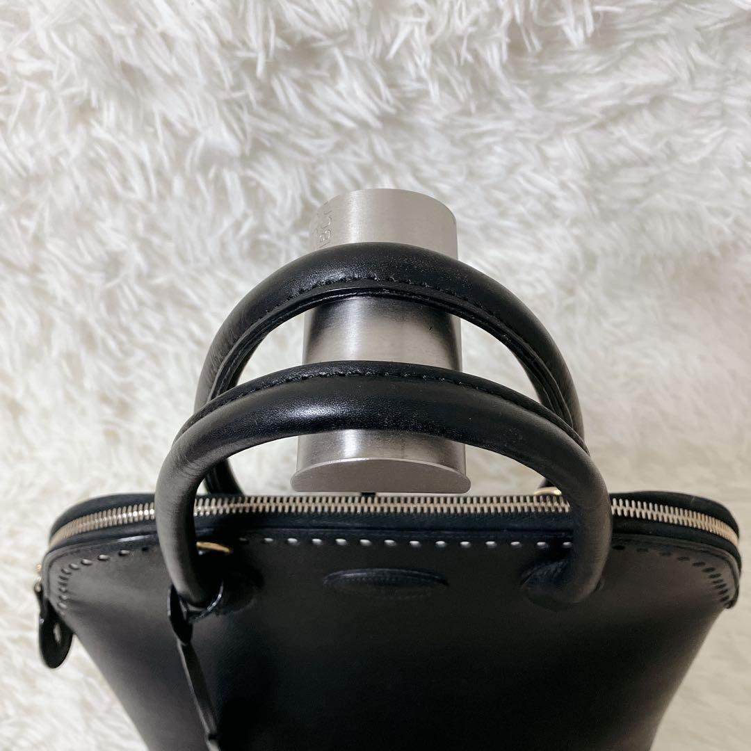 極美品 エットーレ ブガッティ ハンドバッグ ブラック レザー イタリア製