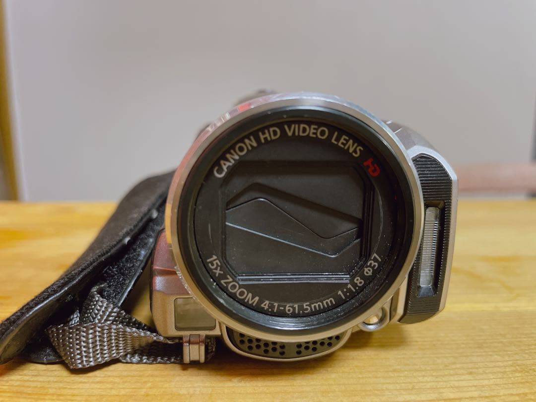 Canon iVIS HF M31 ビデオカメラ 本体