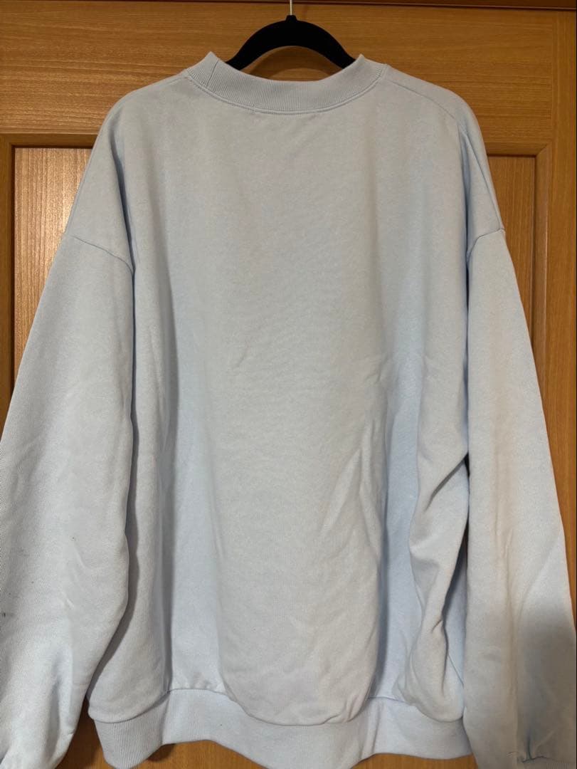 ずとまよ ジンジャーストリングスヴィンテージトレーナー (Milky Blue)