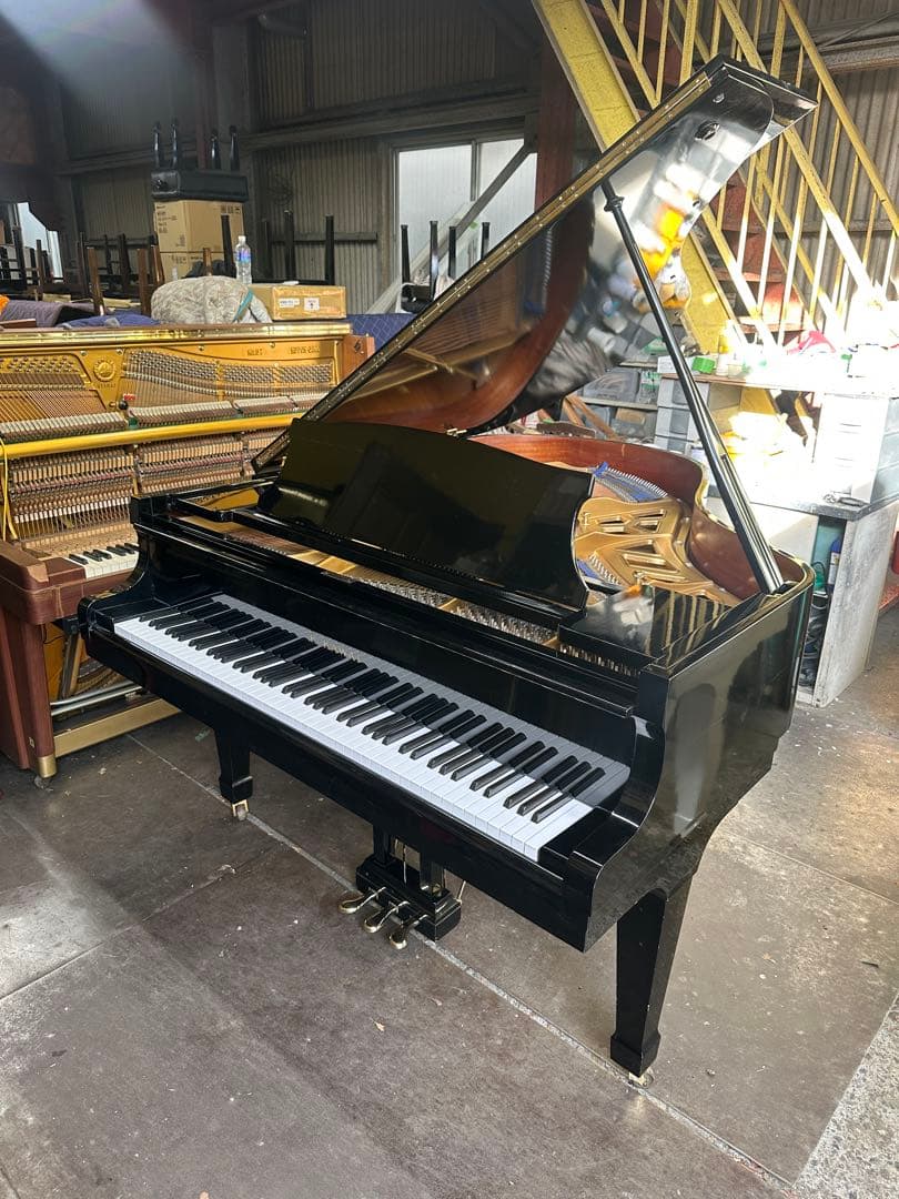 【新年特価】KAWAI KG-2C グランドピアノ