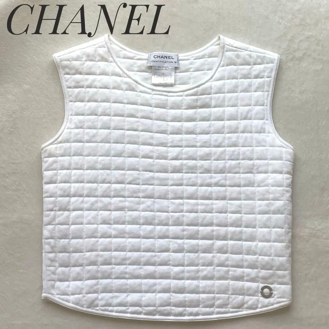 CHANEL シャネルキルティング ロゴ　タンクトップ トップス　白　ホワイト