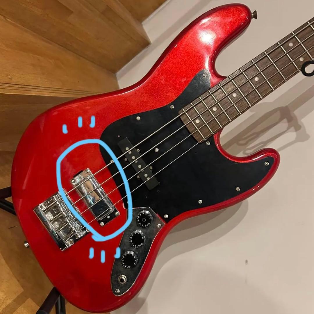 Juno ジャズベースタイプ赤メタリック　リアピックアップハム化‼︎‼︎