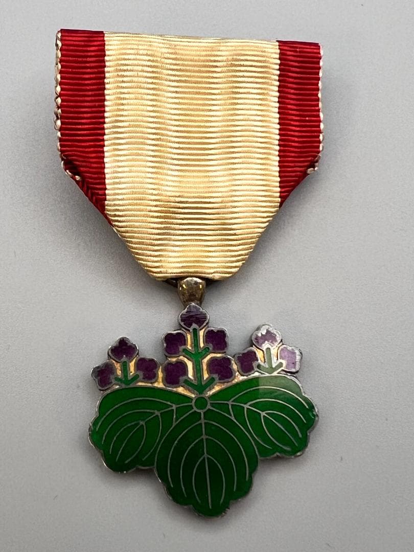 【海】銀製　記念章　勲章　記章　バッチ　メダル　4点　２点おまけ　重量73.7g