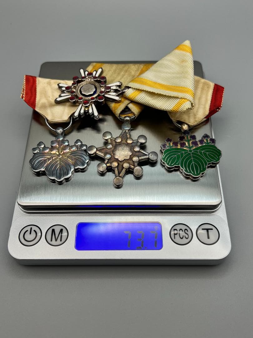 【海】銀製　記念章　勲章　記章　バッチ　メダル　4点　２点おまけ　重量73.7g