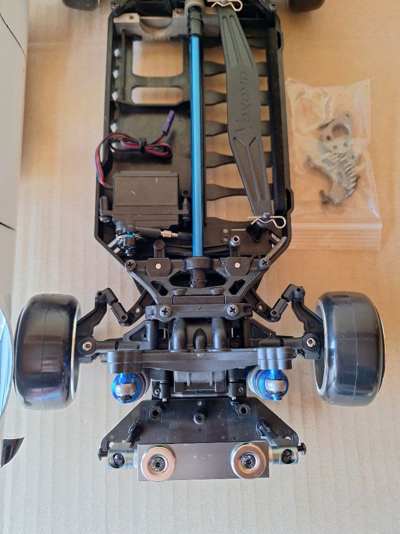 ヨンメリ　シャーシ付き