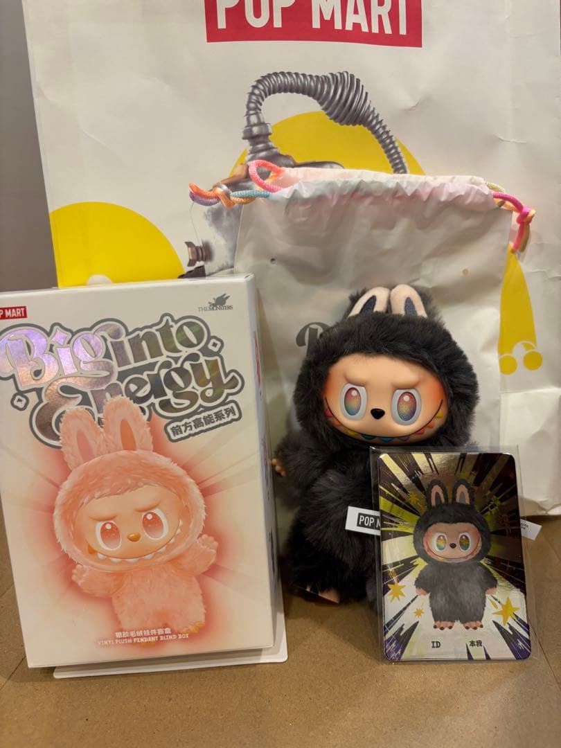 ラブブ シークレット LABUBU Big into Energy 正規品