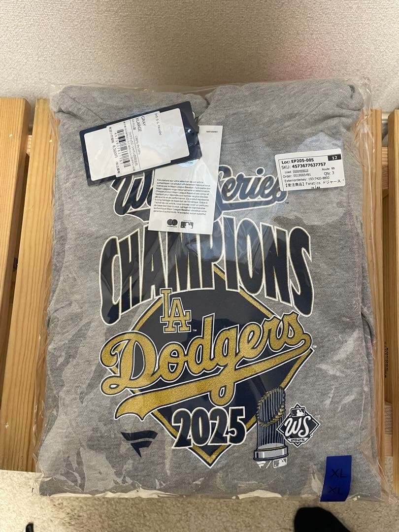 タマさん専用 ドジャース2025ワールドシリーズ優勝記念 パーカーxl