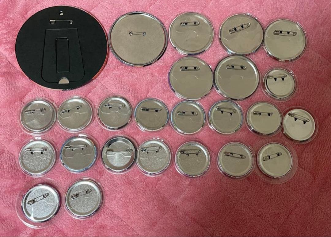 本日限定価格‼️ TWICE モモ 缶バッチ 25個 まとめ売り セット 痛バ