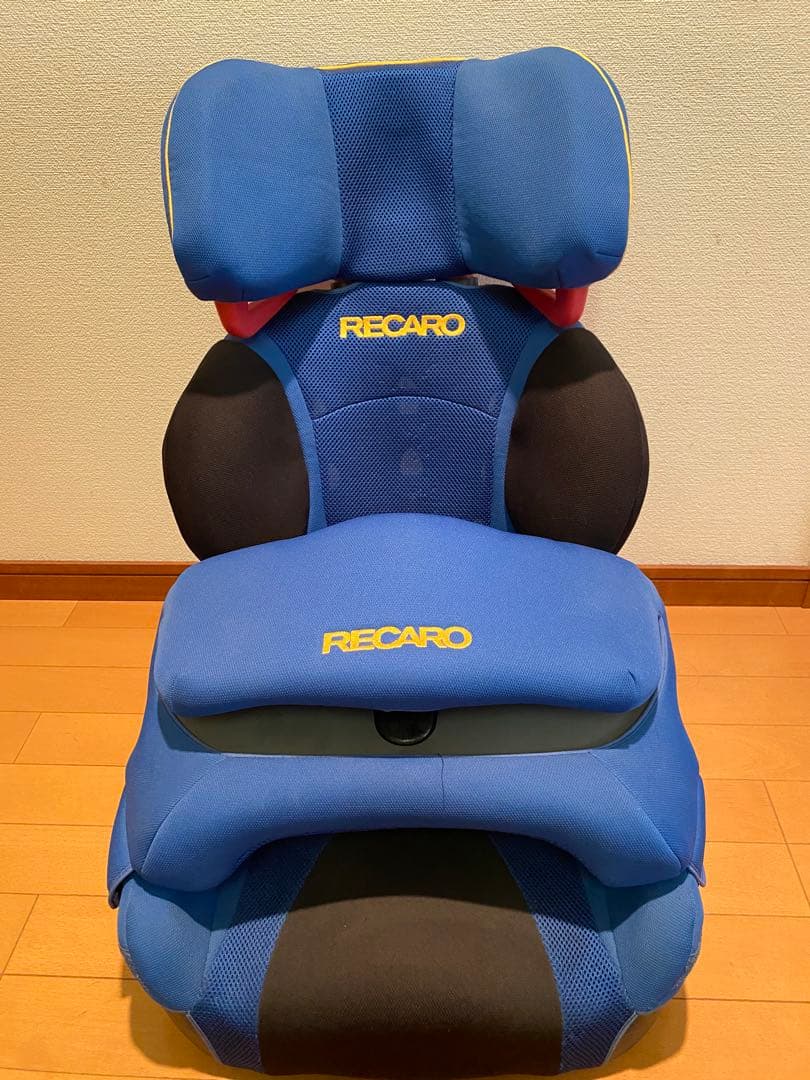 RECARO チャイルドシート アールワン　青　ターマックブルー　美品中古です