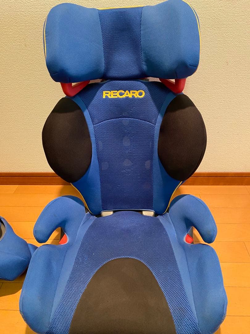 RECARO チャイルドシート アールワン　青　ターマックブルー　美品中古です