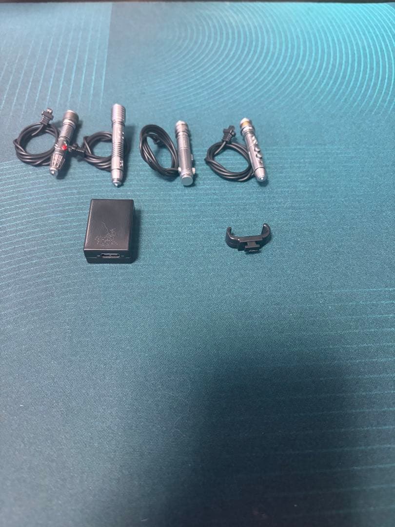 ホットトイズ　HOTTOYS グリーヴァスライトセーバー　マスターピース