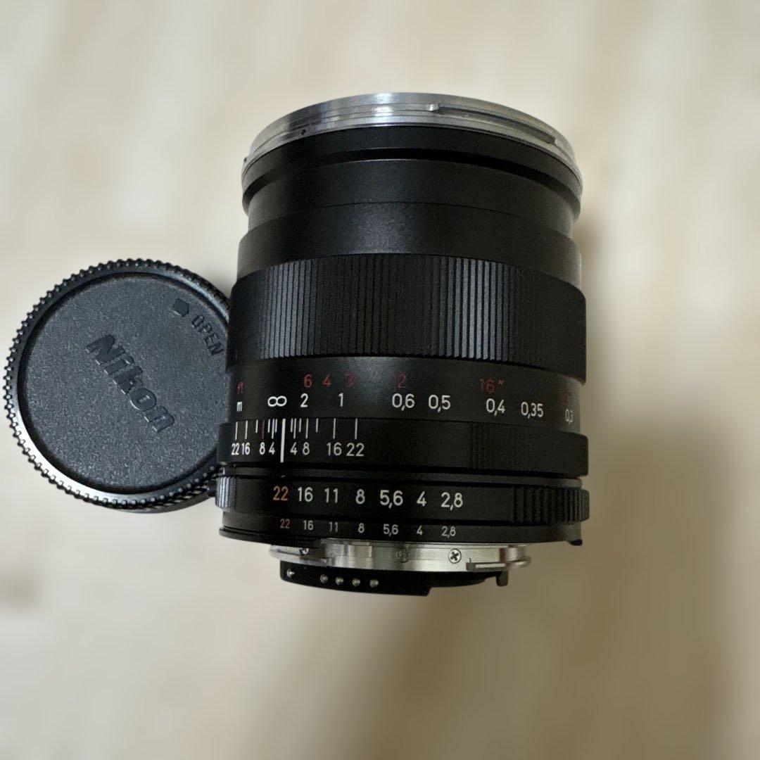 Carl Zeiss Distagon 2.8/25 ZF.2 レンズ