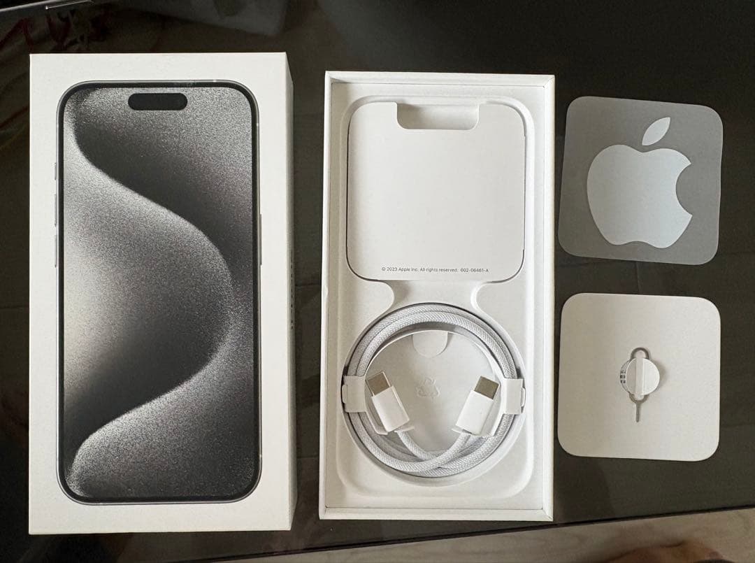 Apple iPhone 15 Pro 128GB ホワイトチタニウム