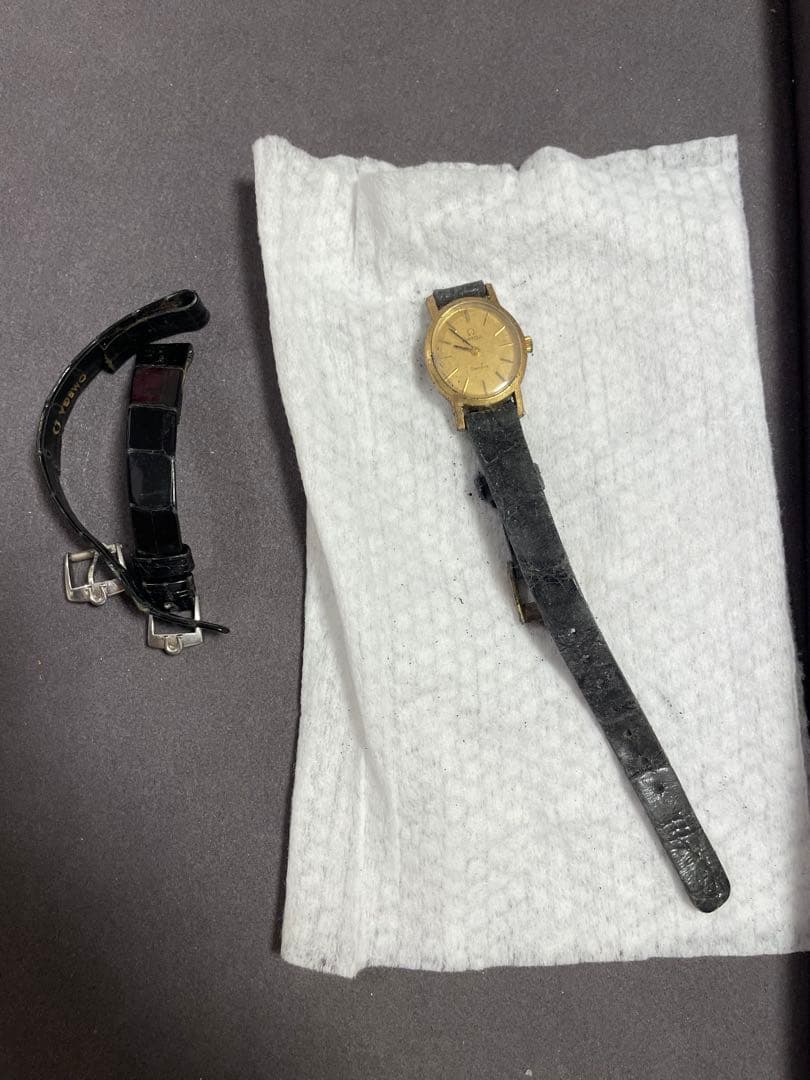 オメガ　OMEGA レディース　Qz 変えベルト付き