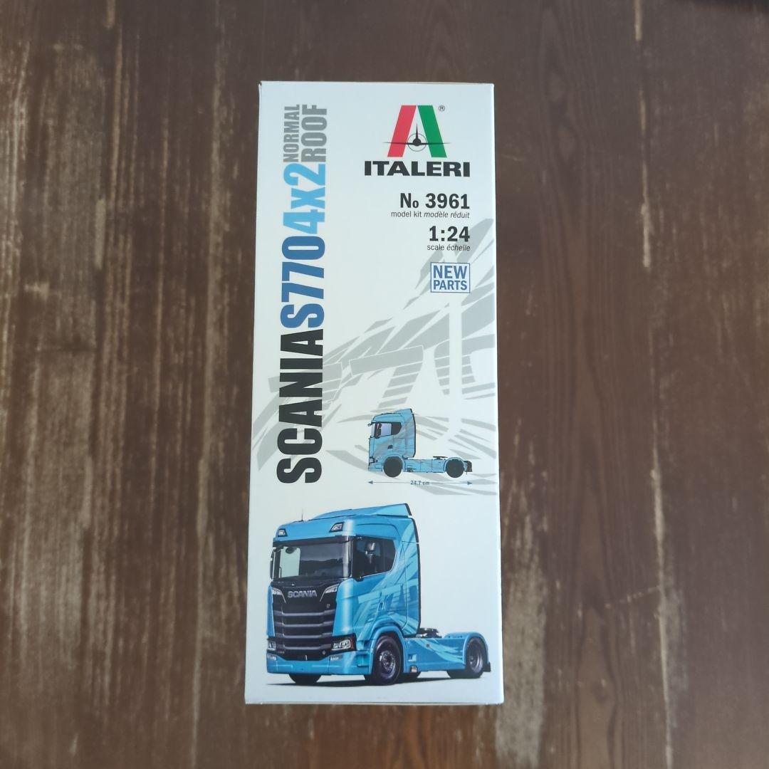 自動車 ITALERI SCANIA S770 4x2 Normal Roof 1:24