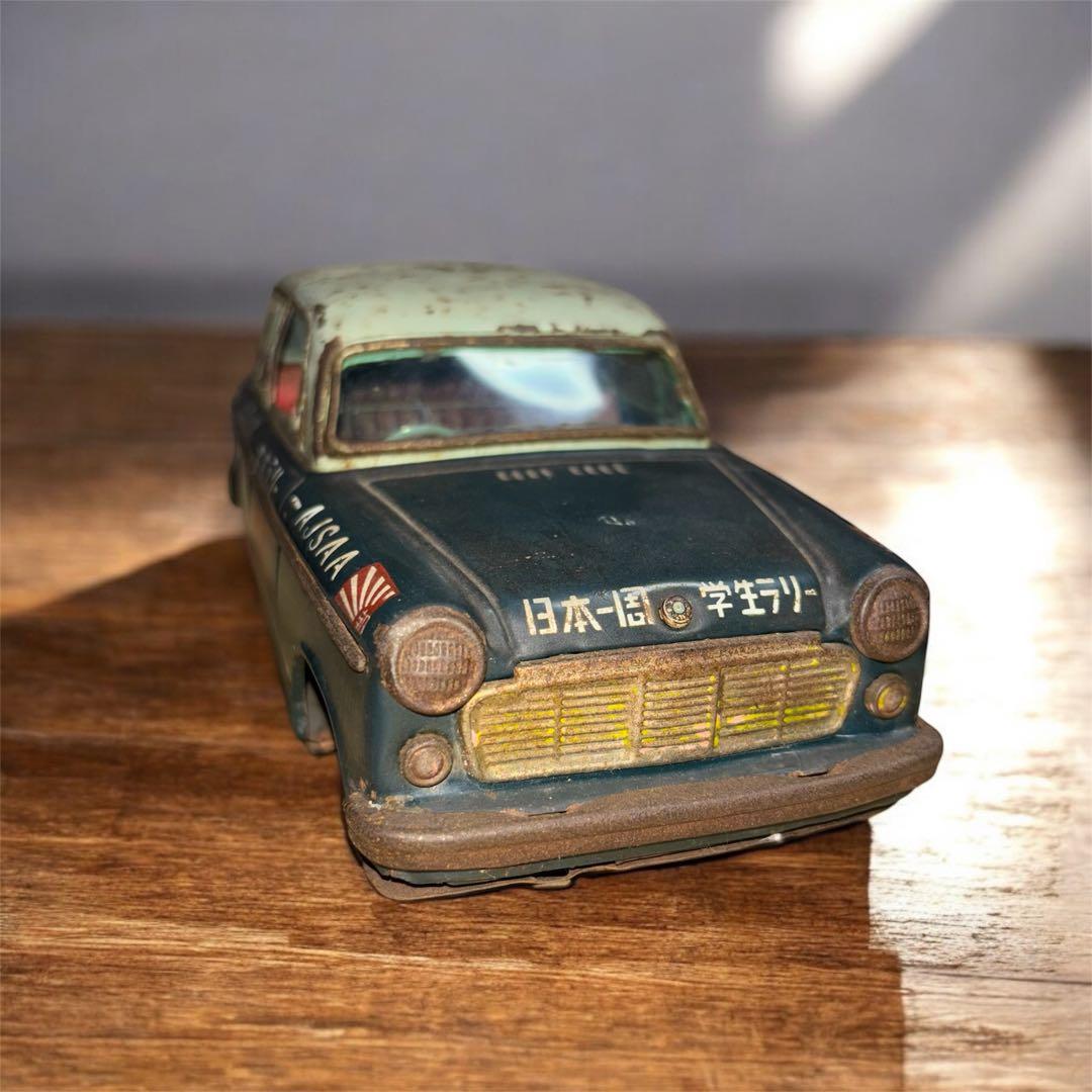 希少 ダットサン ブリキ AJSAA 学生ラリー ブリキ 全長約21cm 現状品