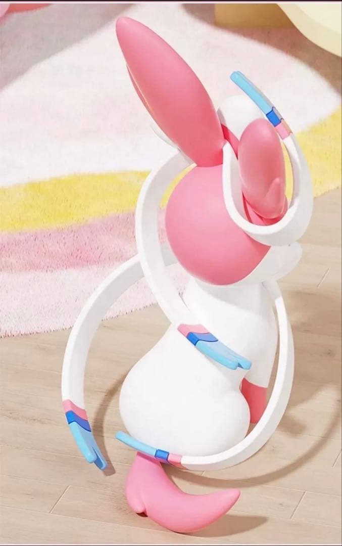 訳あり特価　ポケモン　ニンフィア　海外限定 フィギュア 正規品 FUNISM