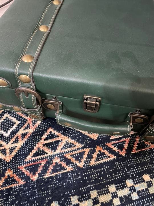 アンティーク調　収納ケース付テーブル兼チェスト美品（449）