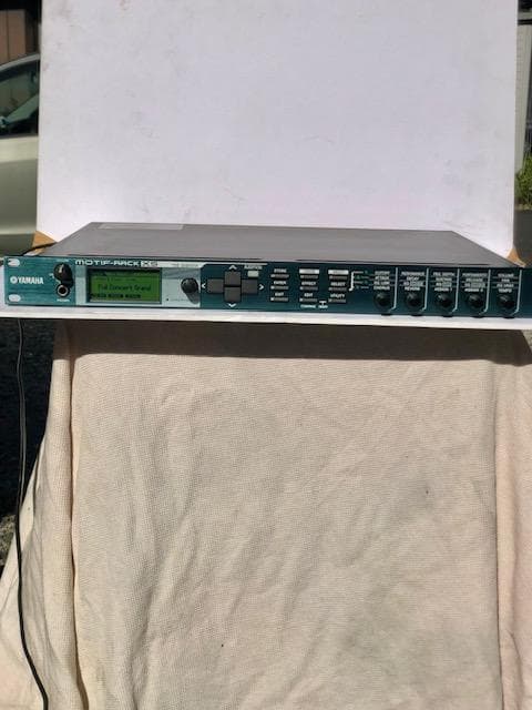 Yamaha MOTIF-RACK XS 音源モジュール