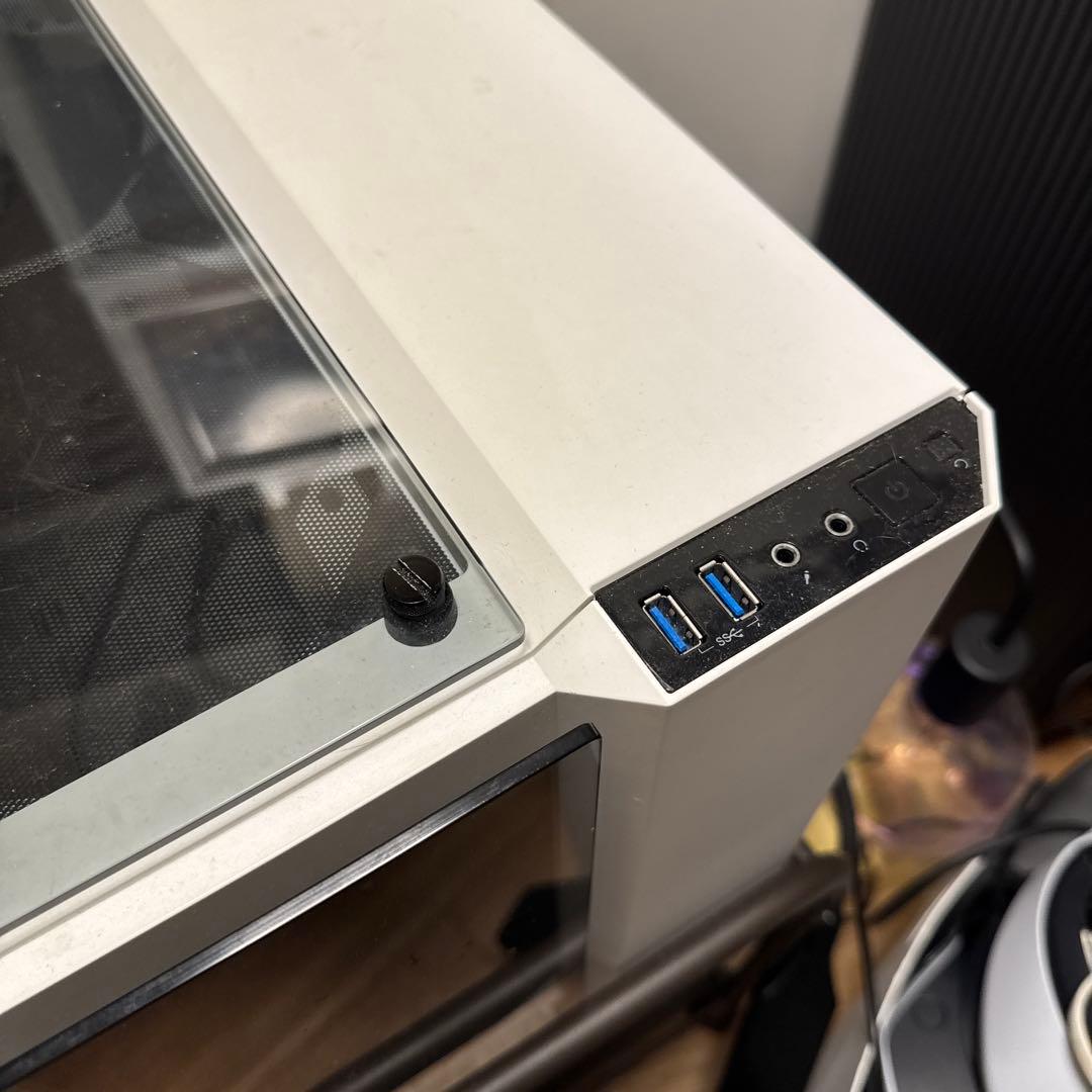 Corsair Crystal 280x PCケース