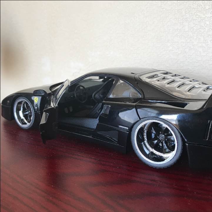 1/18 フェラーリF40カスタム希少車