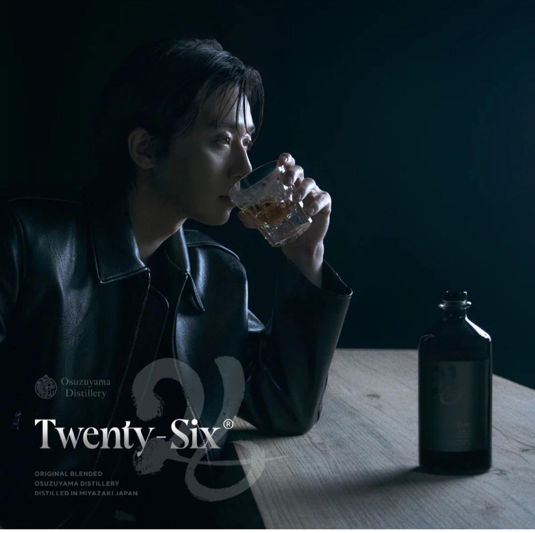 Twenty-Six 26 ウイスキー パク・ソジュン氏 シリアルナンバー入り