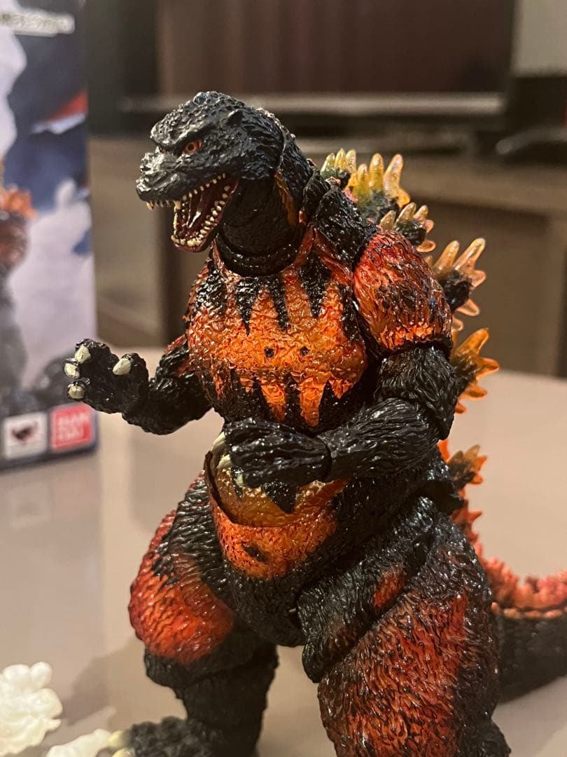 S.H. MonsterArts ゴジラ (1995) アルティメットバーニング