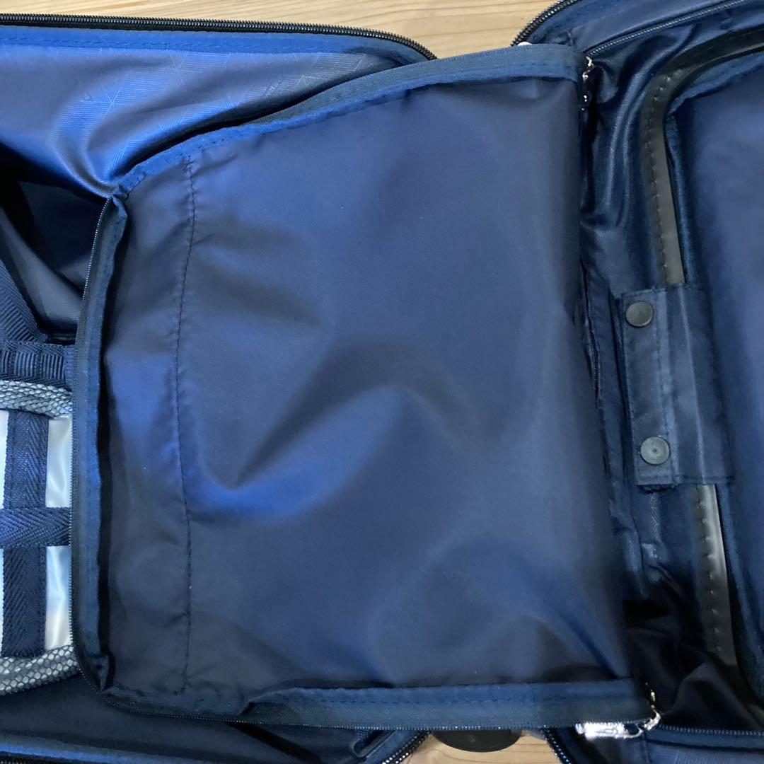 新品　未使用品　バーマス　スーツケース　33L 参考価格30,800円